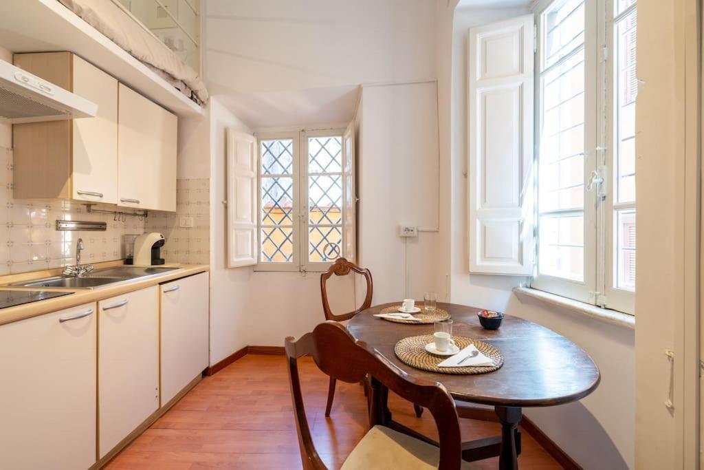 Tiny House Nel Cuore Di Roma Exteriér fotografie