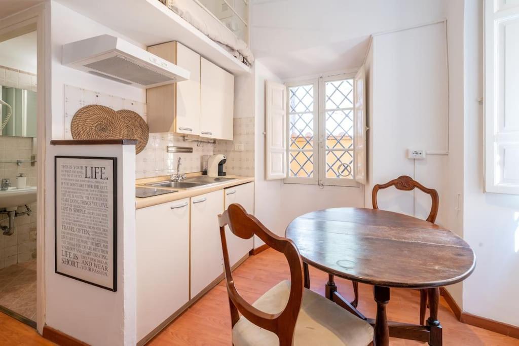 Tiny House Nel Cuore Di Roma Exteriér fotografie